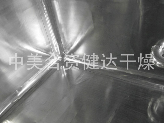 我司生產(chǎn)的方形真空設(shè)備倍受客戶贊賞