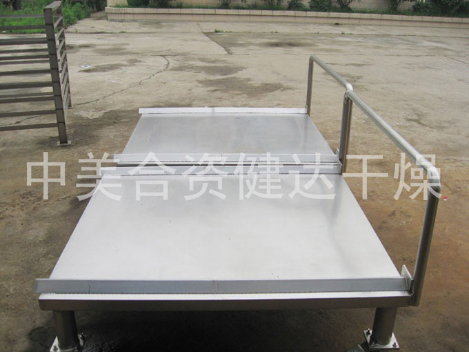 我司生產(chǎn)的方形真空設(shè)備倍受客戶贊賞